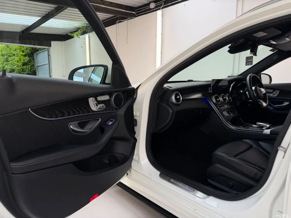 Mercedes-Benz C-Class Estate, Diesel, 2019, White