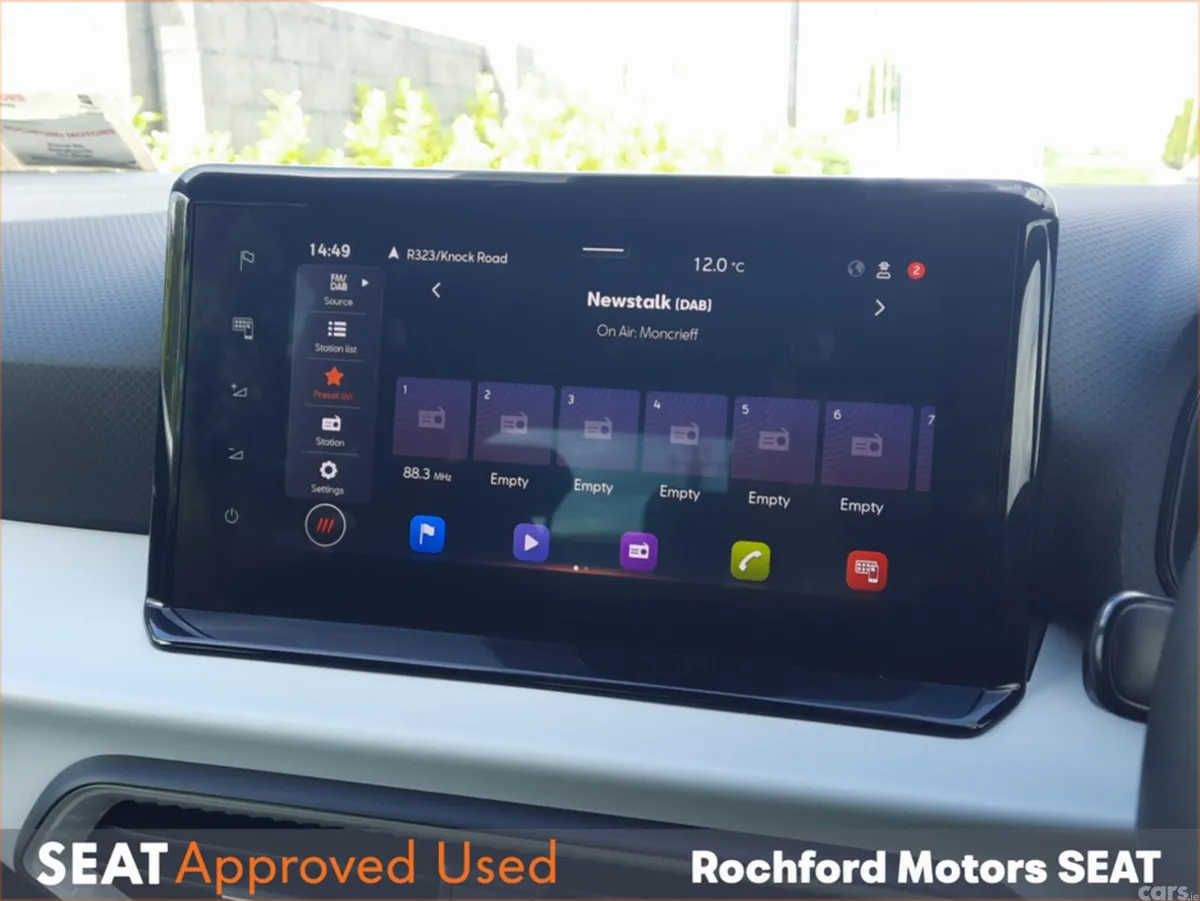 SEAT Arona Hatchback, Petrol, 2023, Grey