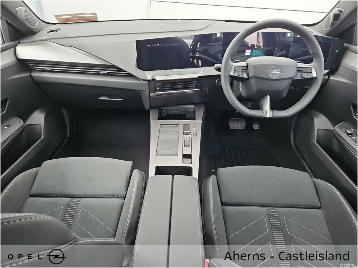 Opel Astra Hatchback, Petrol Hybrid, 2026, White