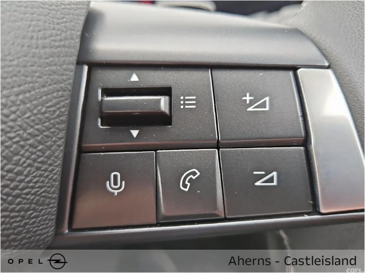 Opel Astra Hatchback, Petrol Hybrid, 2026, White