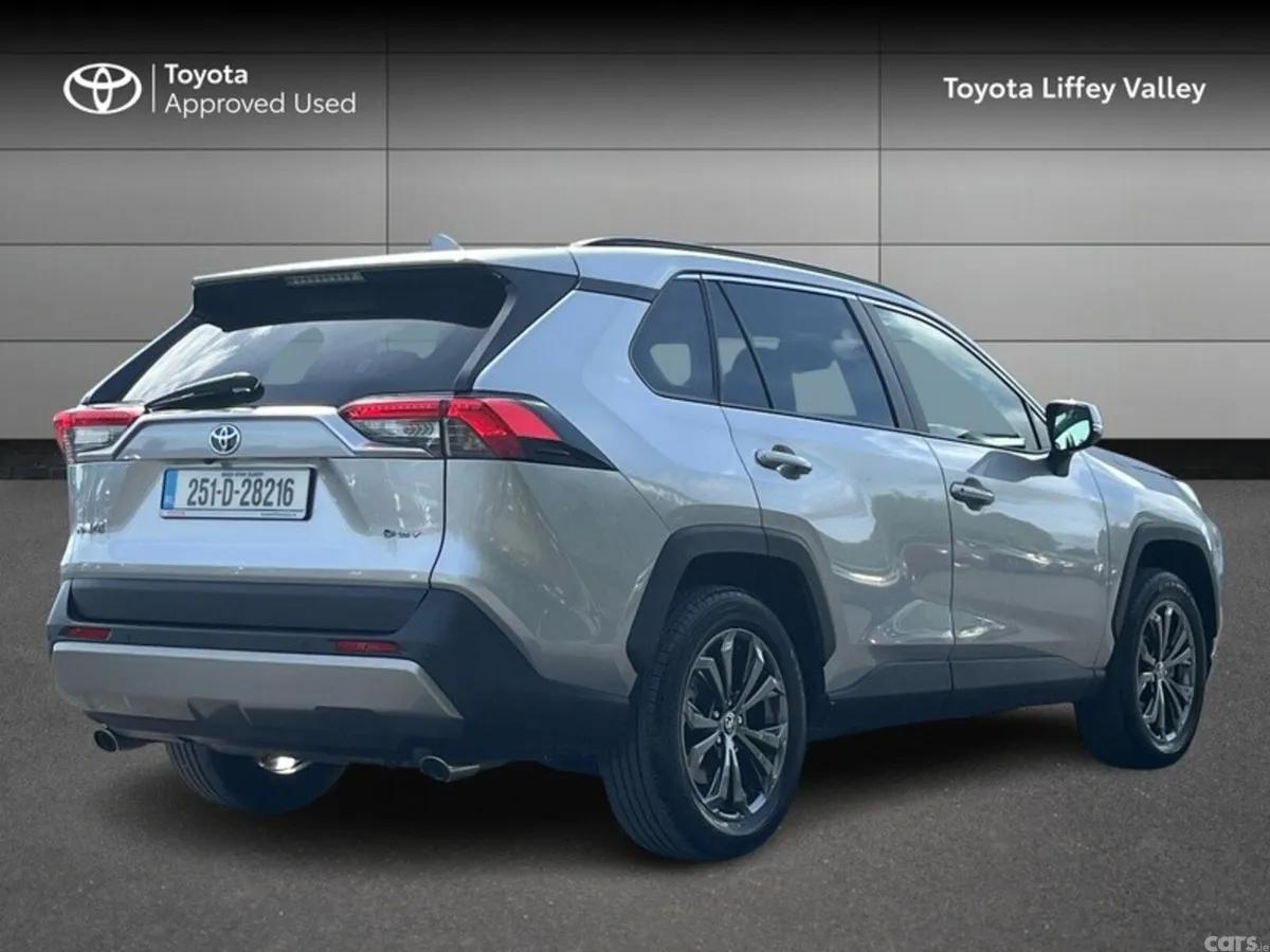 Toyota RAV4 SUV, Petrol Hybrid, 2025, Silver