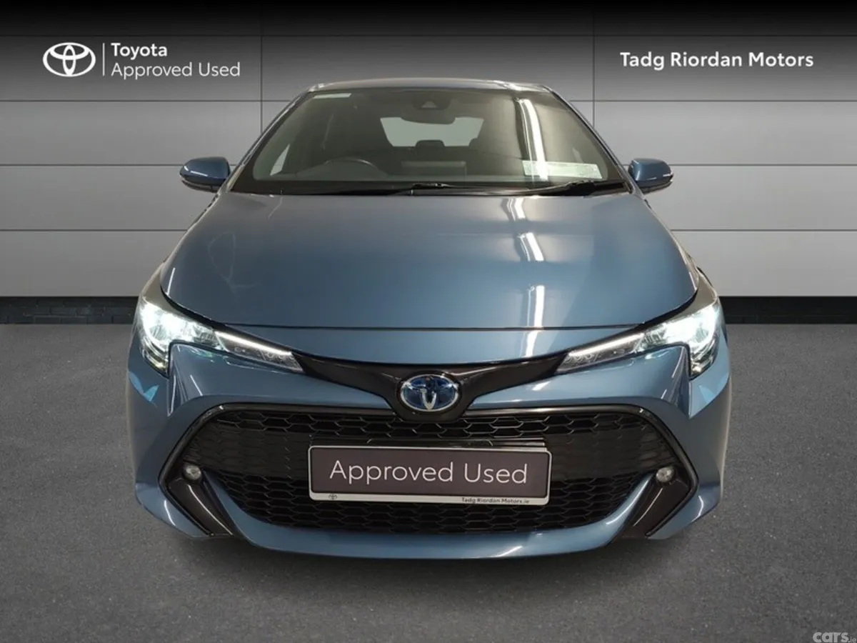Toyota Corolla Hatchback, Petrol Hybrid, 2021, Blue