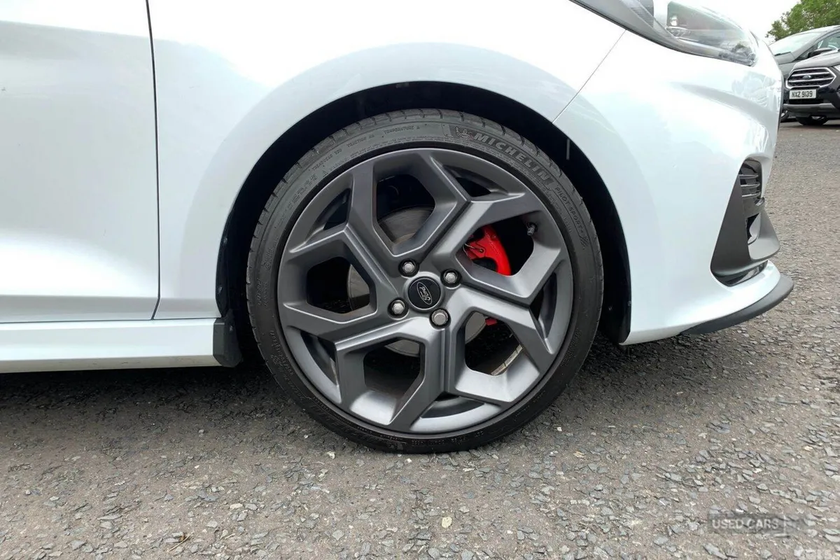 Ford Fiesta Hatchback, Petrol, 2023, White