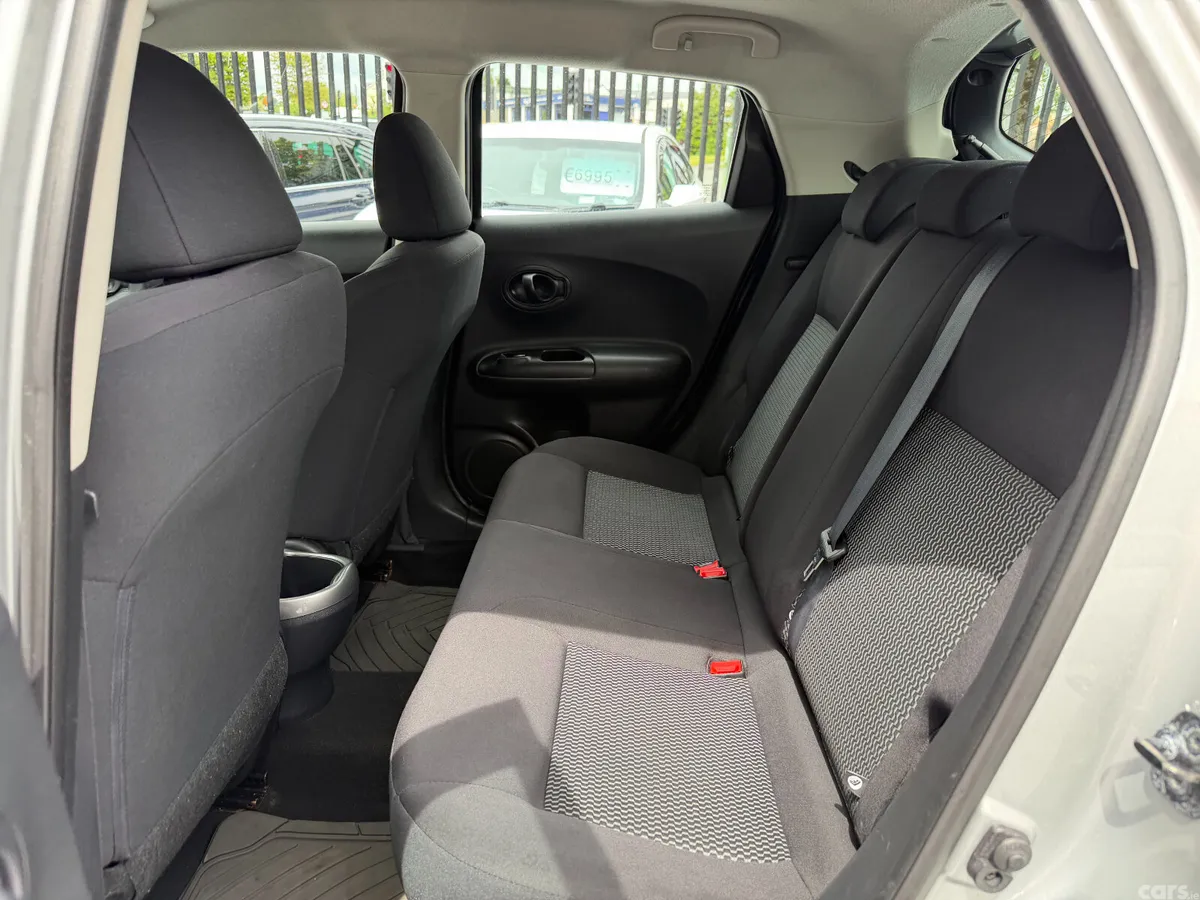Nissan Juke SUV, Diesel, 2015, Silver