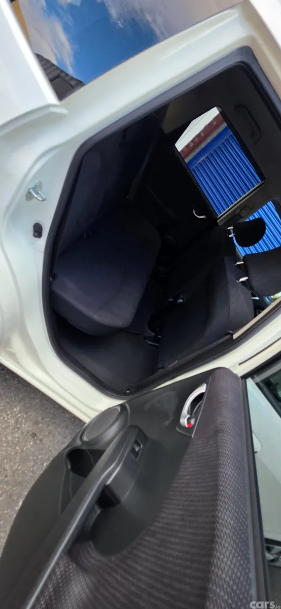 Honda Fit Hatchback, Petrol Hybrid, 2013, White