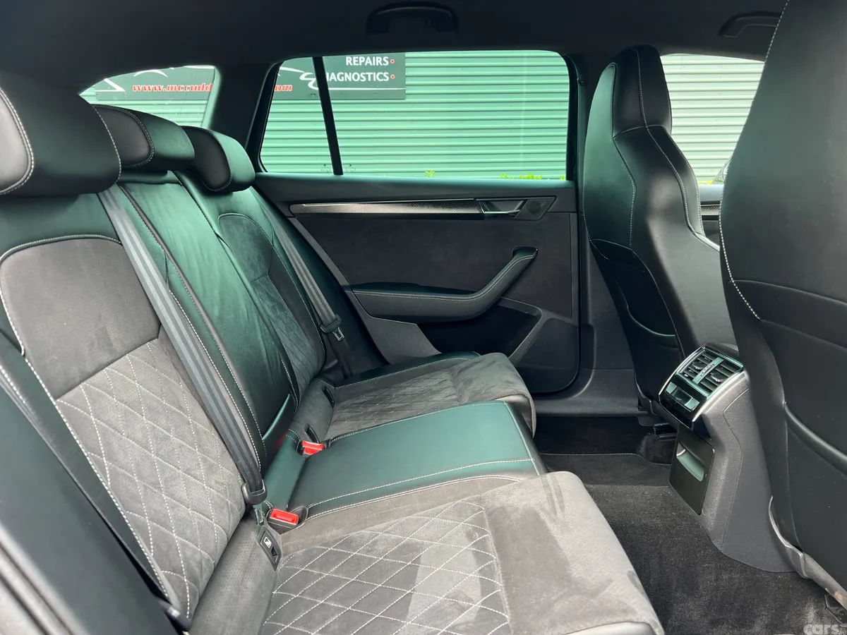 Skoda Superb Estate, Diesel, 2020, Black
