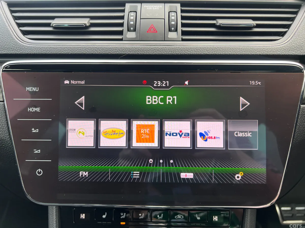 Skoda Superb Estate, Diesel, 2020, Black