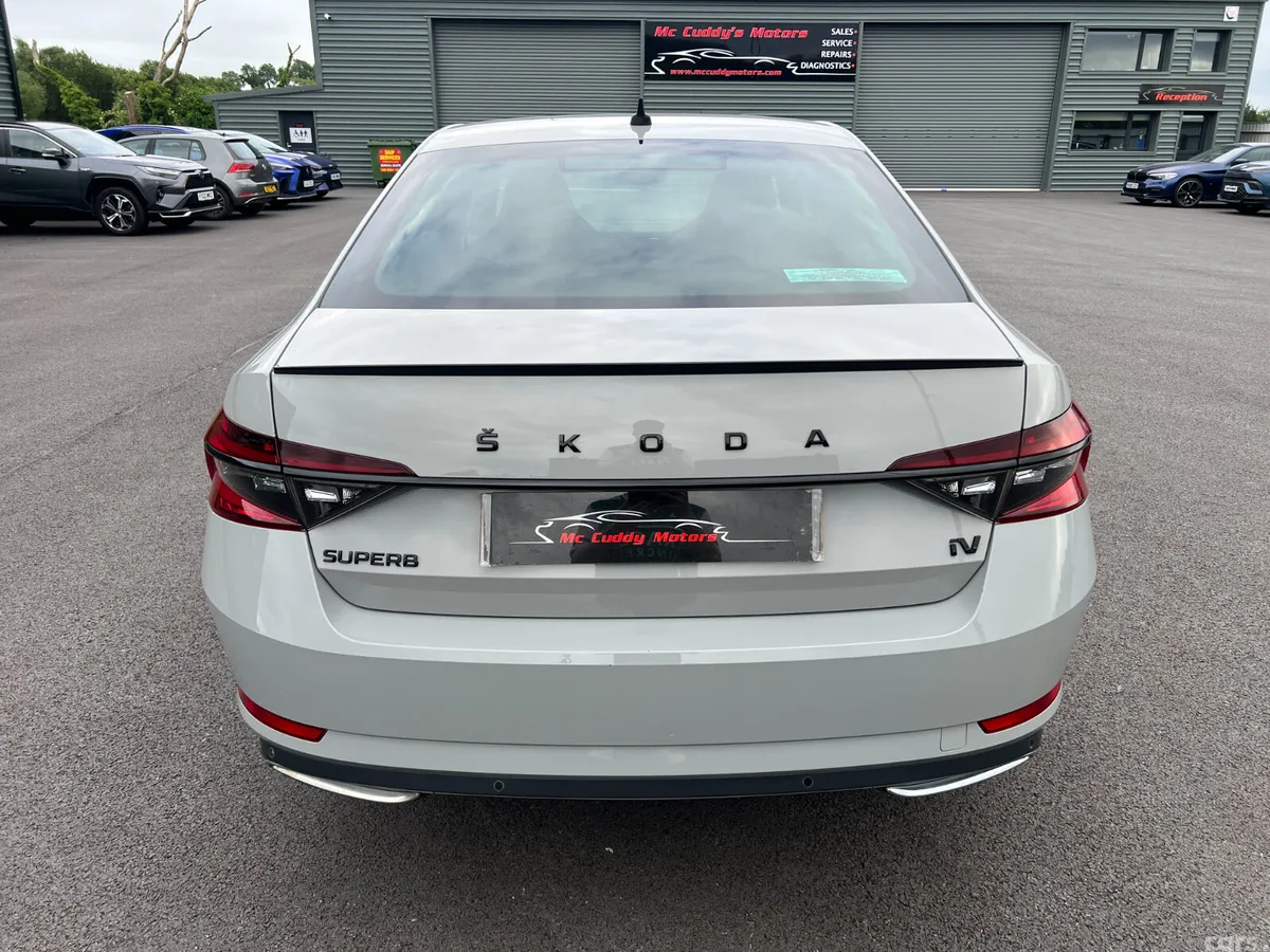 Skoda Superb Hatchback, Petrol Plug-in Hybrid, 2020, Grey
