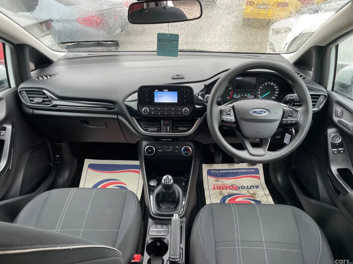 Ford Fiesta Hatchback, Petrol, 2019, White