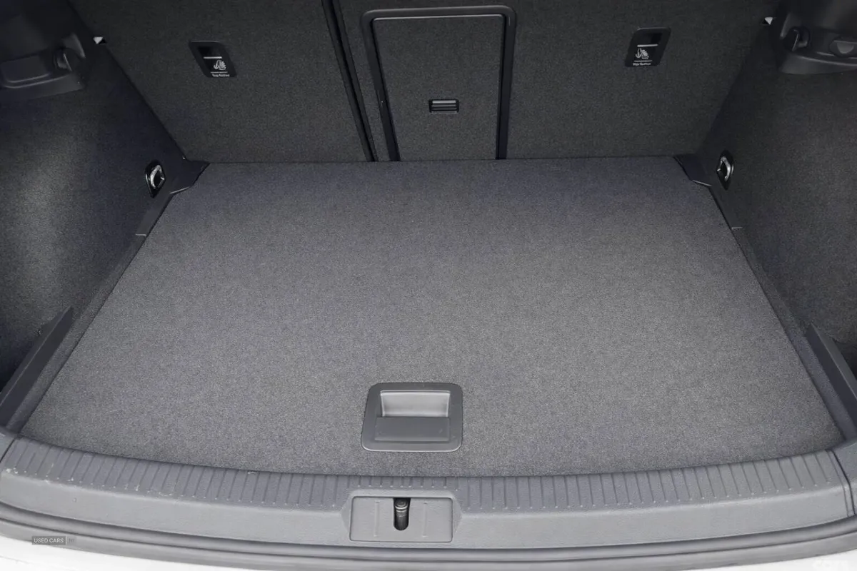 Volkswagen Golf , Petrol, 2014, White