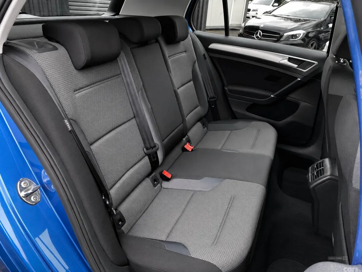 Volkswagen Golf , Petrol, 2014, Blue