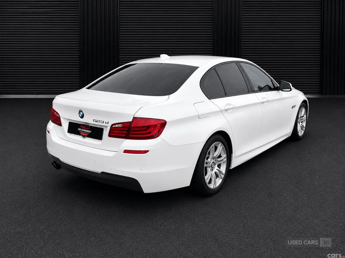BMW 5-Series , Diesel, 2013, White