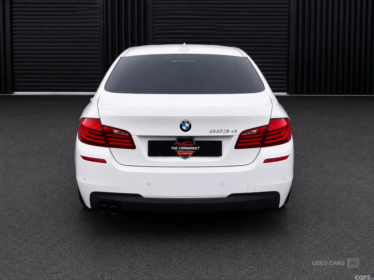 BMW 5-Series , Diesel, 2013, White