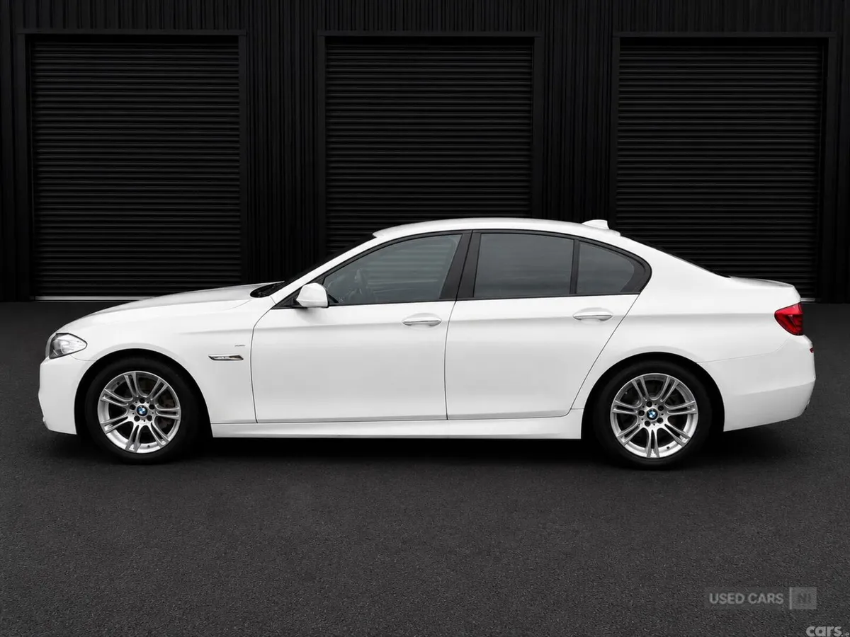 BMW 5-Series , Diesel, 2013, White