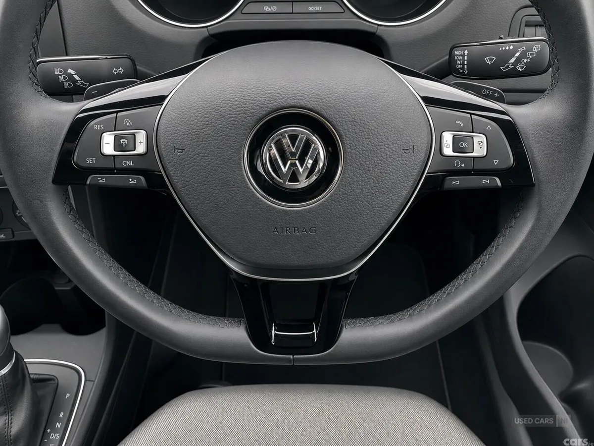 Volkswagen Polo , Petrol, 2014, Blue