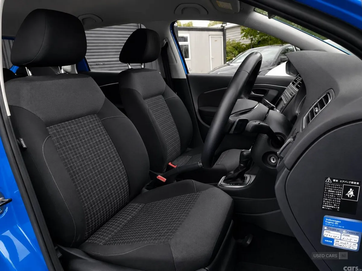 Volkswagen Polo , Petrol, 2014, Blue