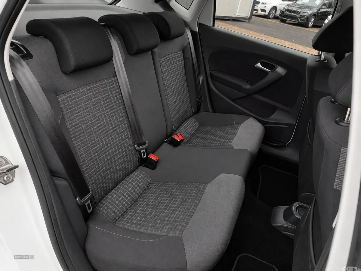 Volkswagen Polo , Petrol, 2014, White