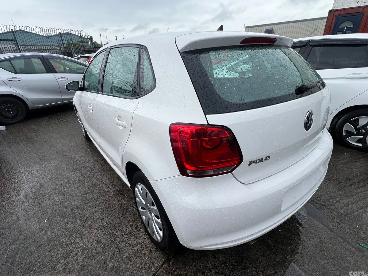 Volkswagen Polo 2013 Auto/ only 66k km/ warranty., Dublin 12