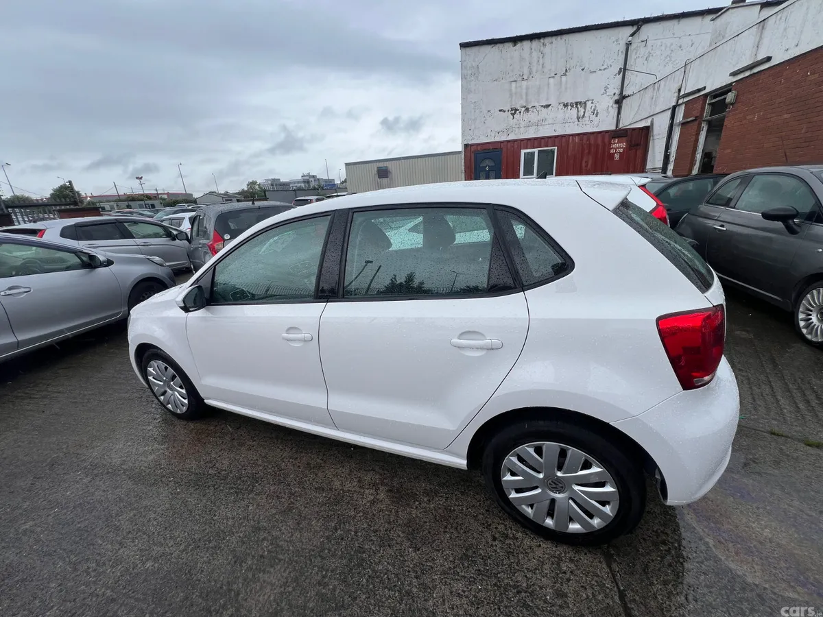 Volkswagen Polo 2013 Auto/ only 66k km/ warranty., Dublin 12