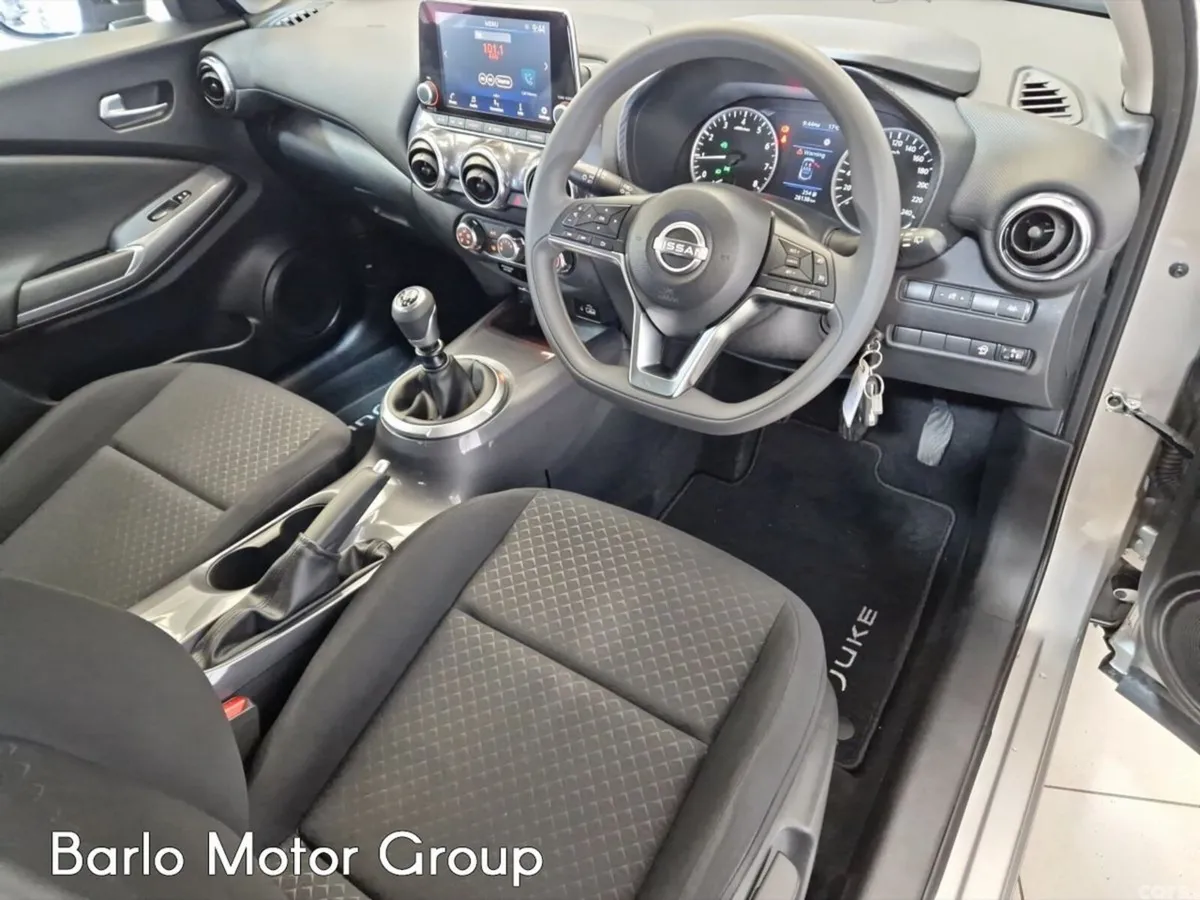 Nissan Juke SUV, Petrol, 2023, Grey