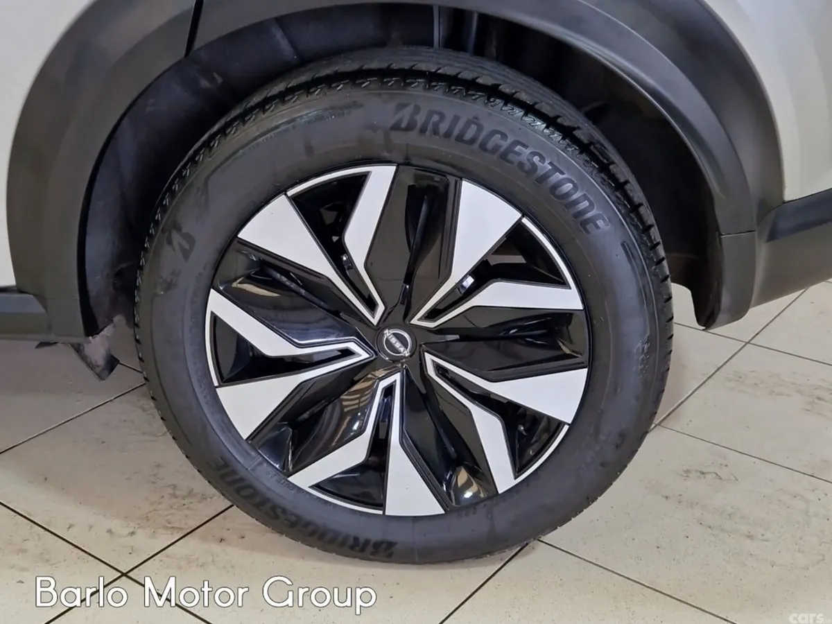 Nissan Juke SUV, Petrol, 2023, Grey