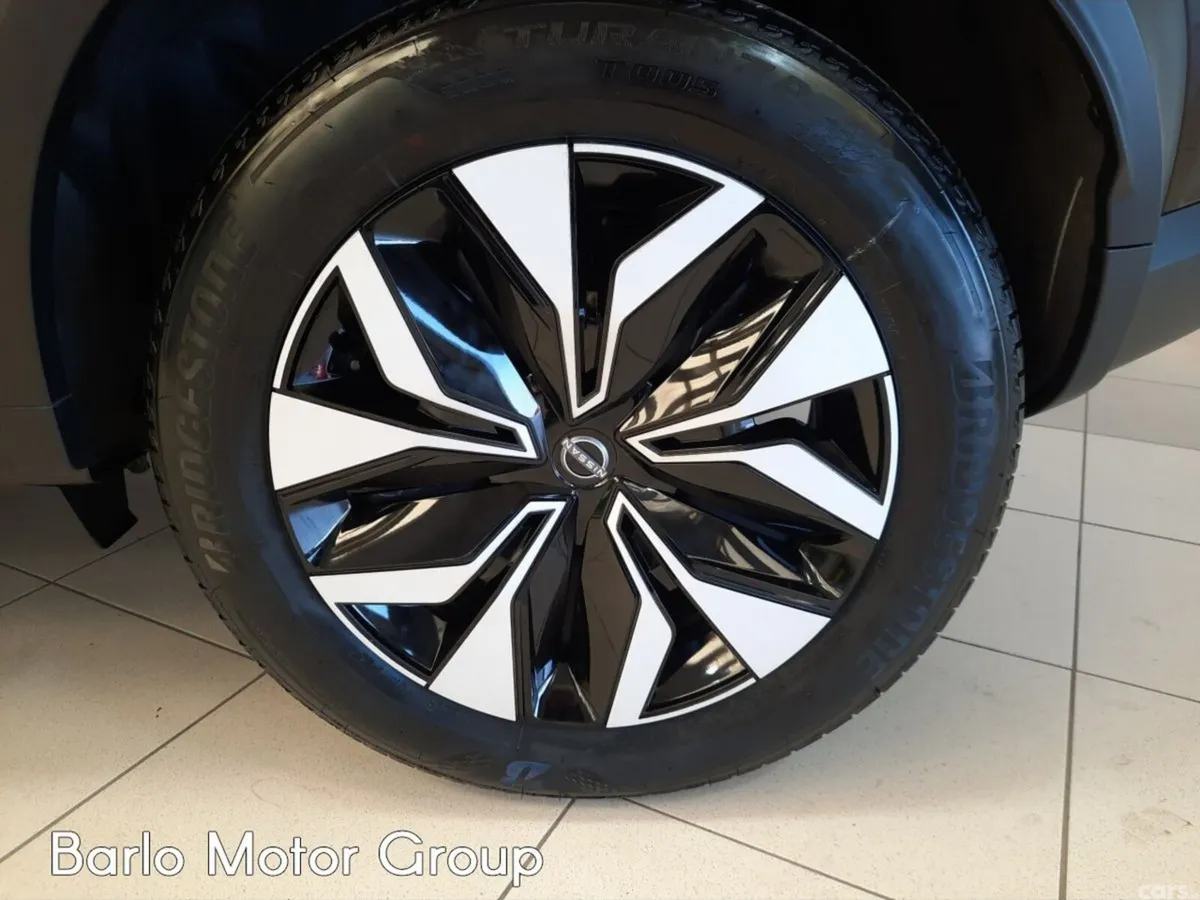 Nissan Juke SUV, Petrol, 2025, Black