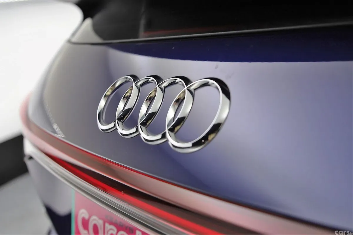 Audi Q4 e-tron SUV, Electric, 2023, Blue
