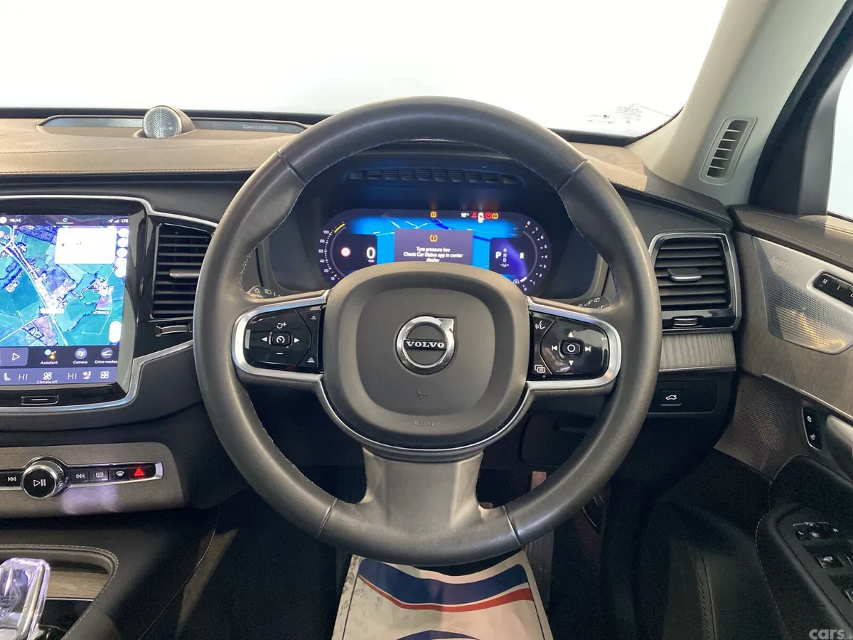Volvo XC90 SUV, Petrol Hybrid, 2023, Grey