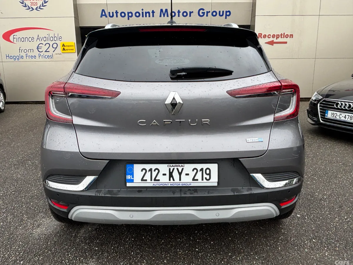 Renault Captur Hatchback, Petrol Plug-in Hybrid, 2021, Grey