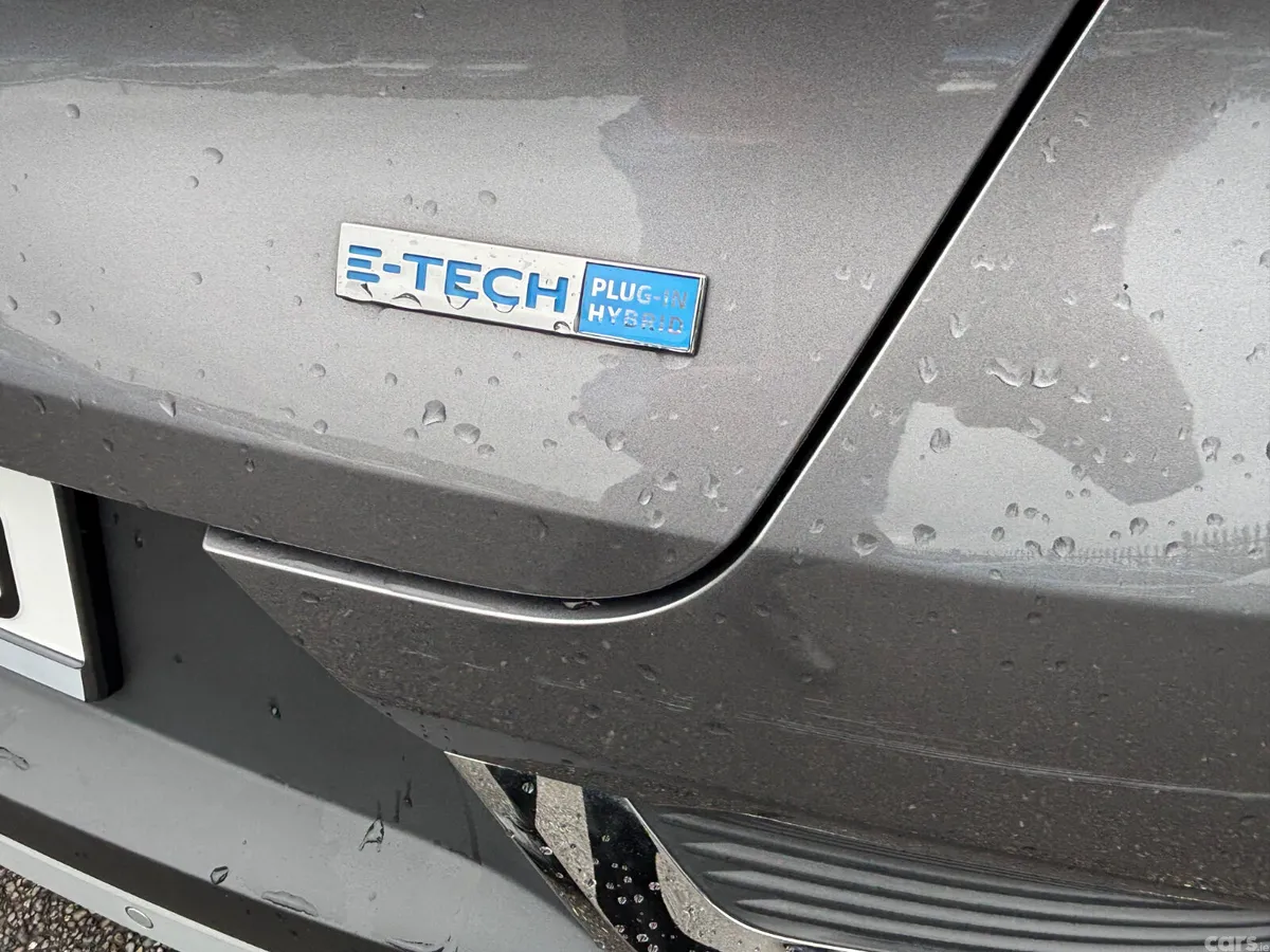 Renault Captur Hatchback, Petrol Plug-in Hybrid, 2021, Grey