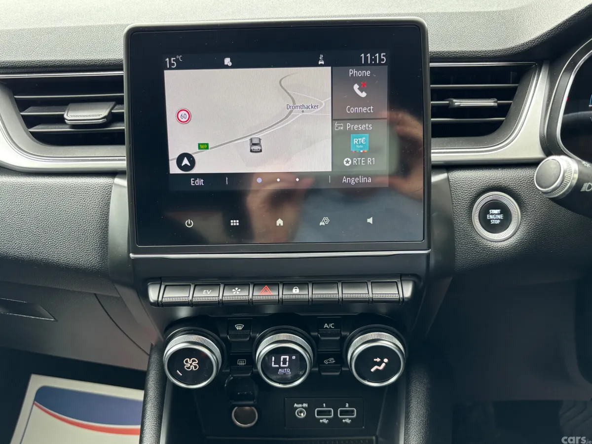 Renault Captur Hatchback, Petrol Plug-in Hybrid, 2021, Grey