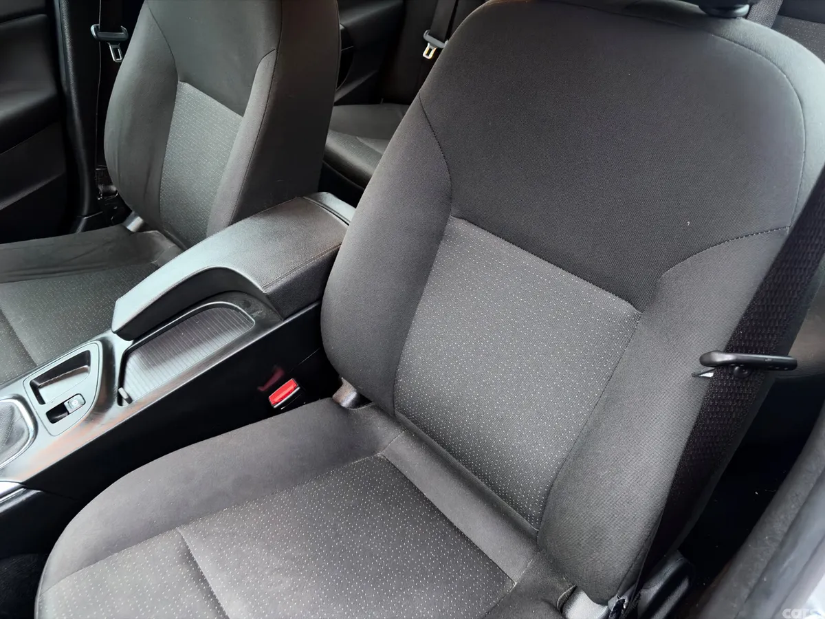 Opel Insignia Saloon, Diesel, 2015, Silver