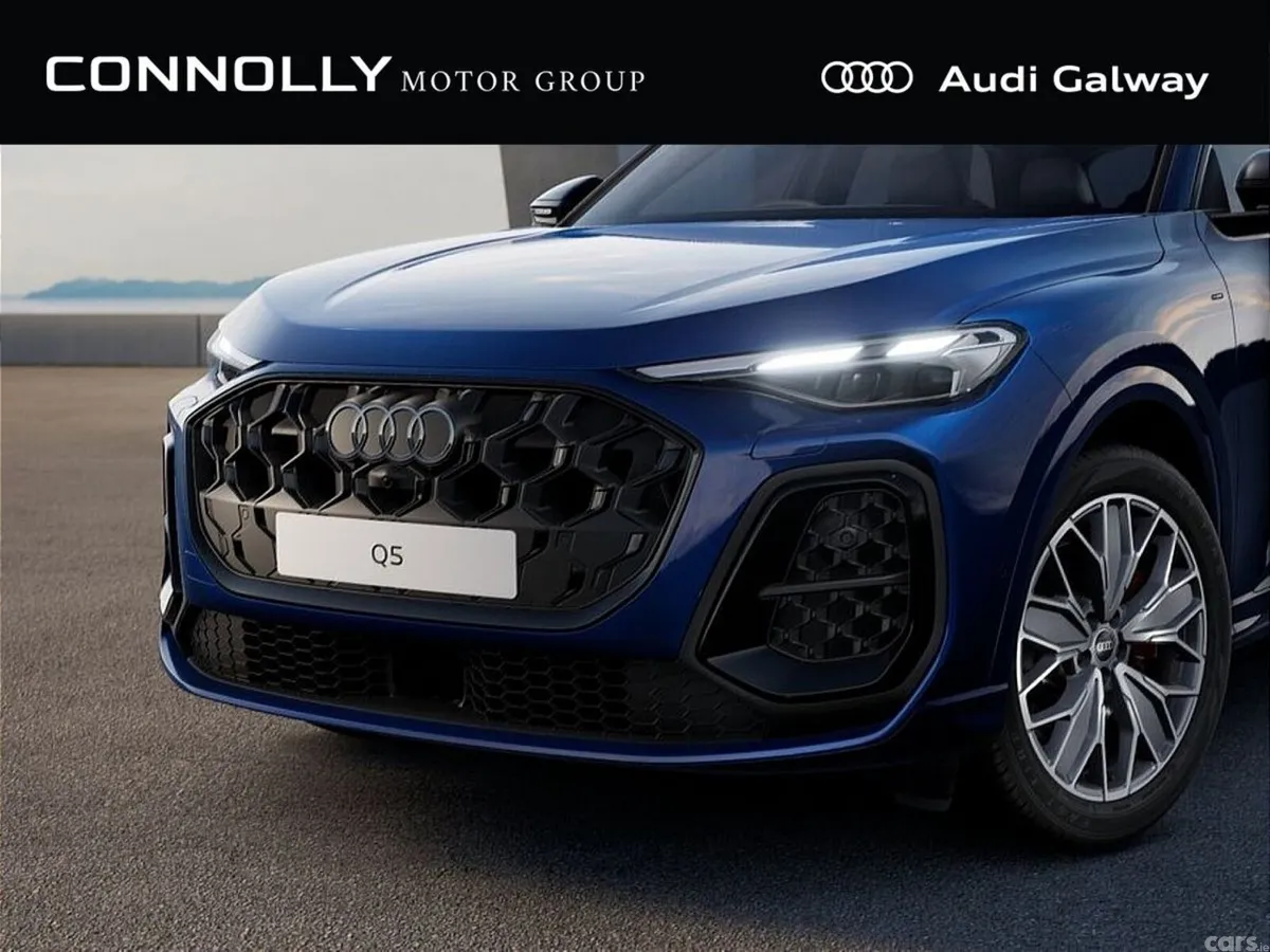 Audi Q5 SUV, Petrol Plug-in Hybrid, 2027, Blue