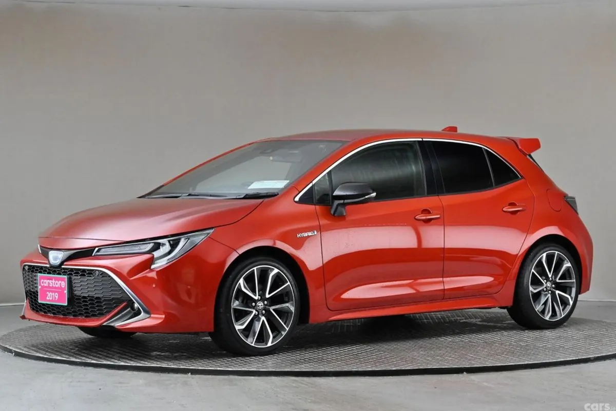 Toyota Corolla Hatchback, Petrol Hybrid, 2019, Red