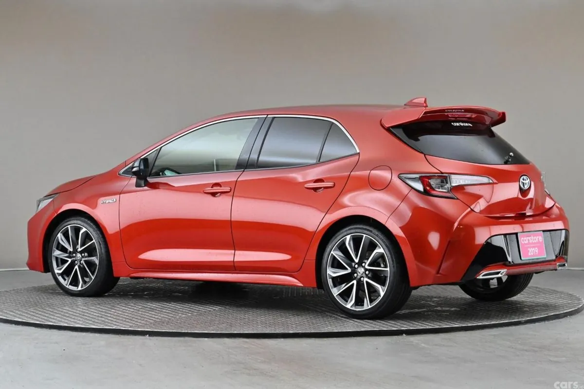 Toyota Corolla Hatchback, Petrol Hybrid, 2019, Red