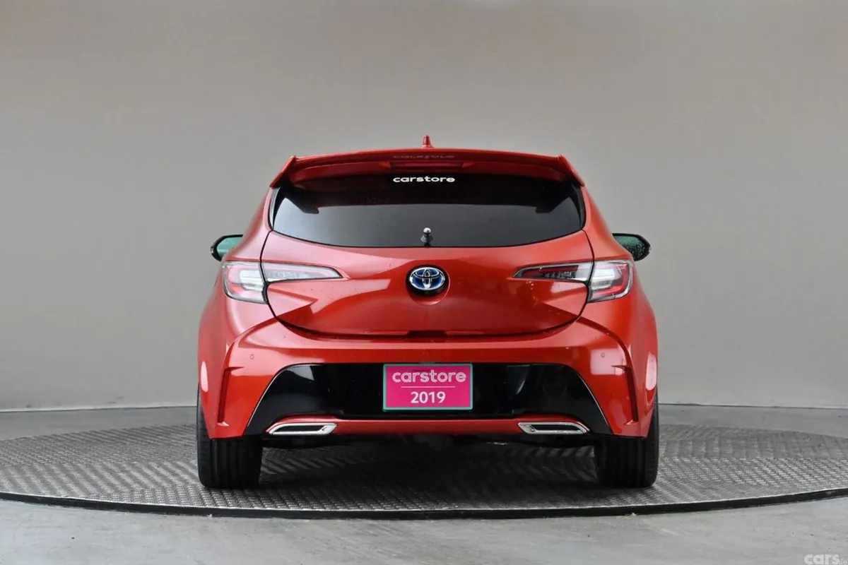 Toyota Corolla Hatchback, Petrol Hybrid, 2019, Red