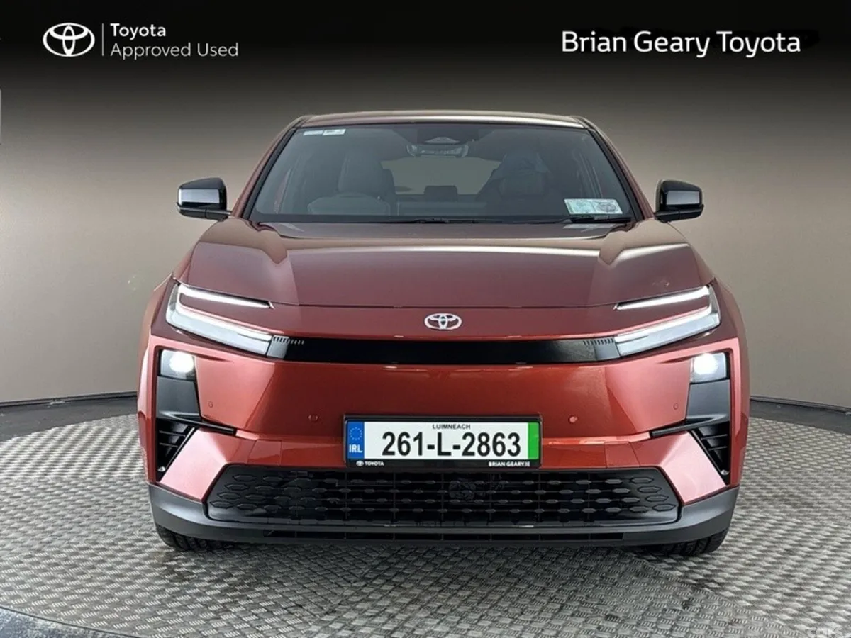 Toyota C-HR Estate, Electric, 2026, Brown