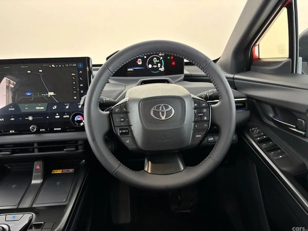 Toyota C-HR Estate, Electric, 2026, Brown