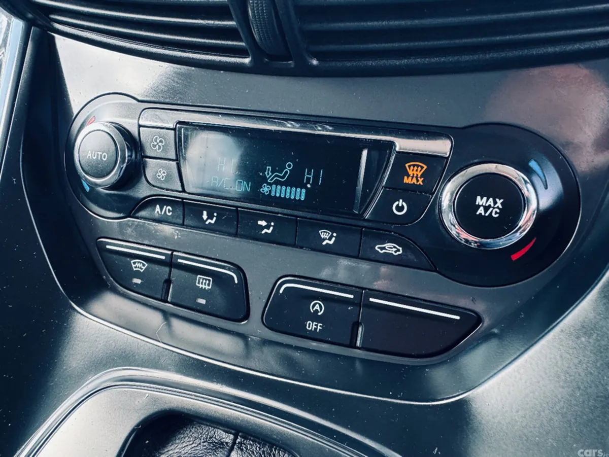 Ford Kuga SUV, Diesel, 2015, Silver