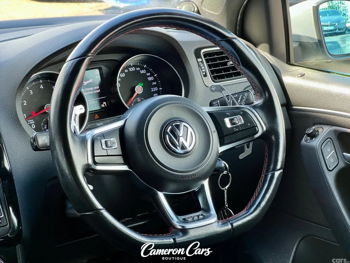 Volkswagen Polo Hatchback, Petrol, 2015, Silver