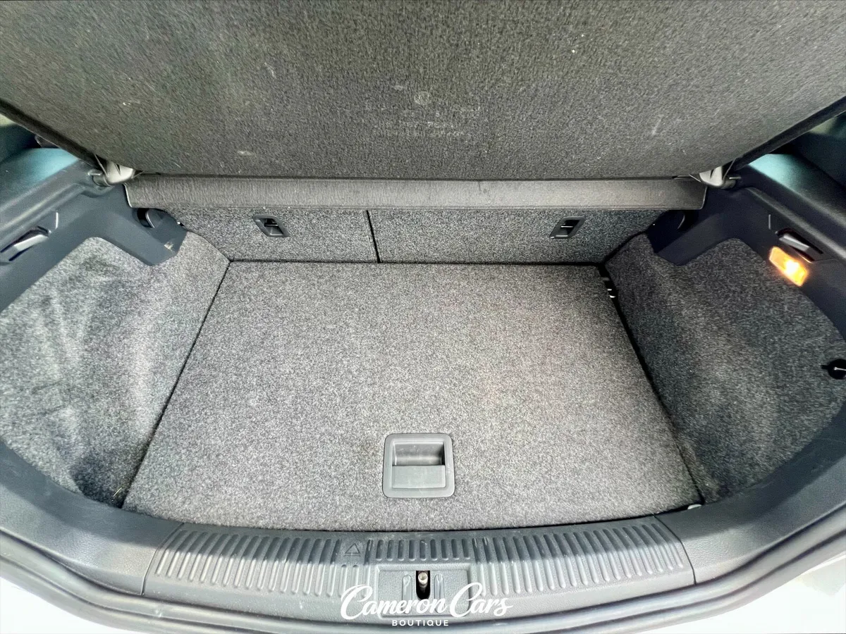 Volkswagen Polo Hatchback, Petrol, 2015, Silver