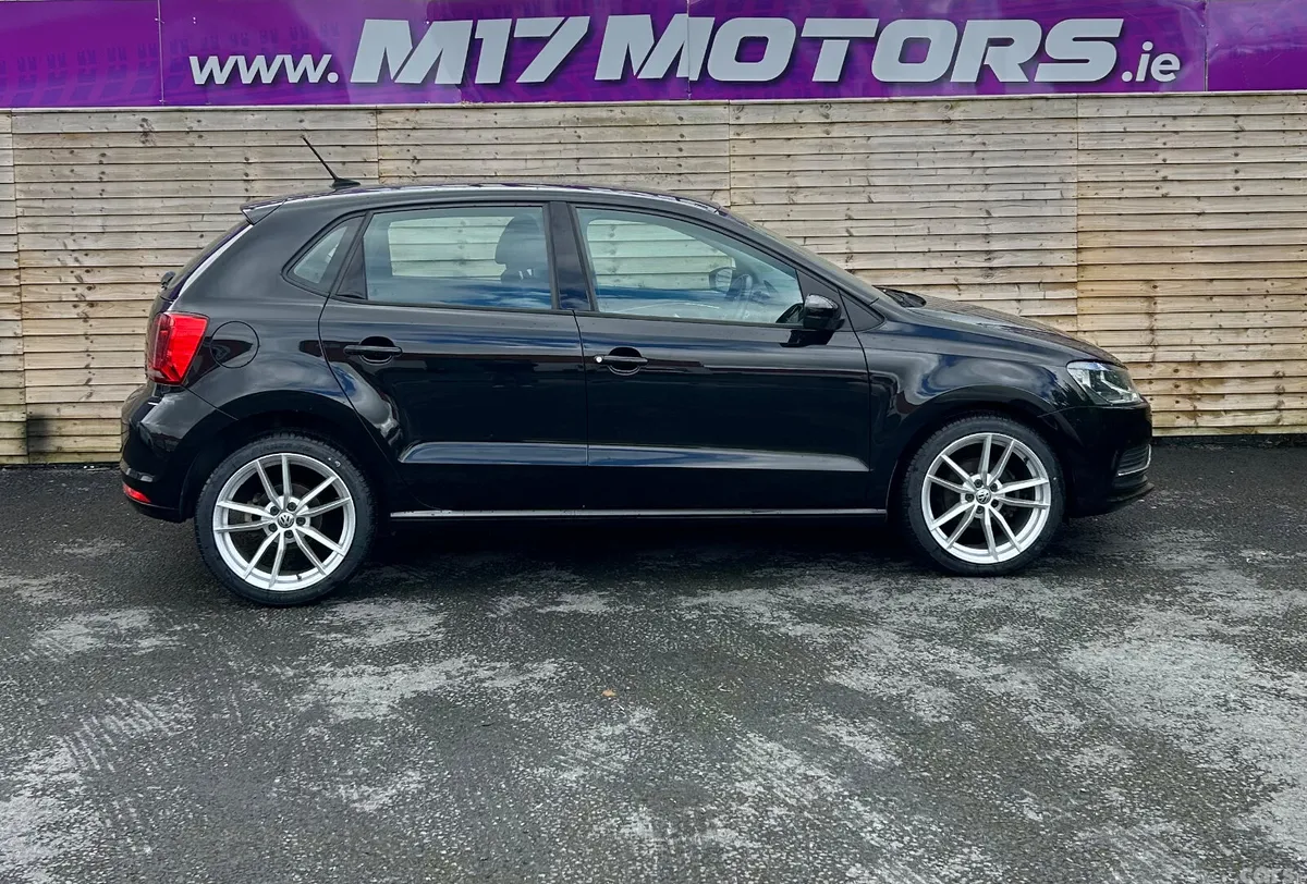 Volkswagen Polo Hatchback, Petrol, 2016, Black