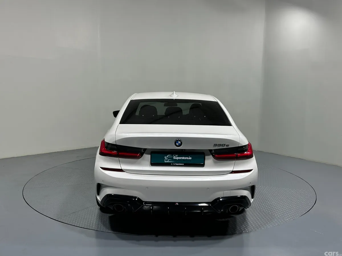 BMW 3-Series Saloon, Petrol Hybrid, 2020, White