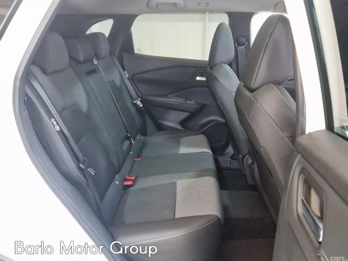 Nissan Qashqai MPV, Petrol Hybrid, 2026, White