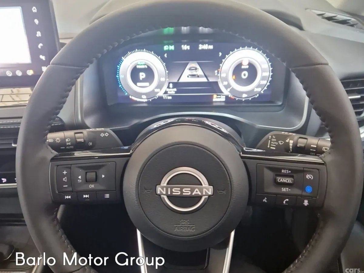 Nissan Qashqai MPV, Petrol Hybrid, 2026, White