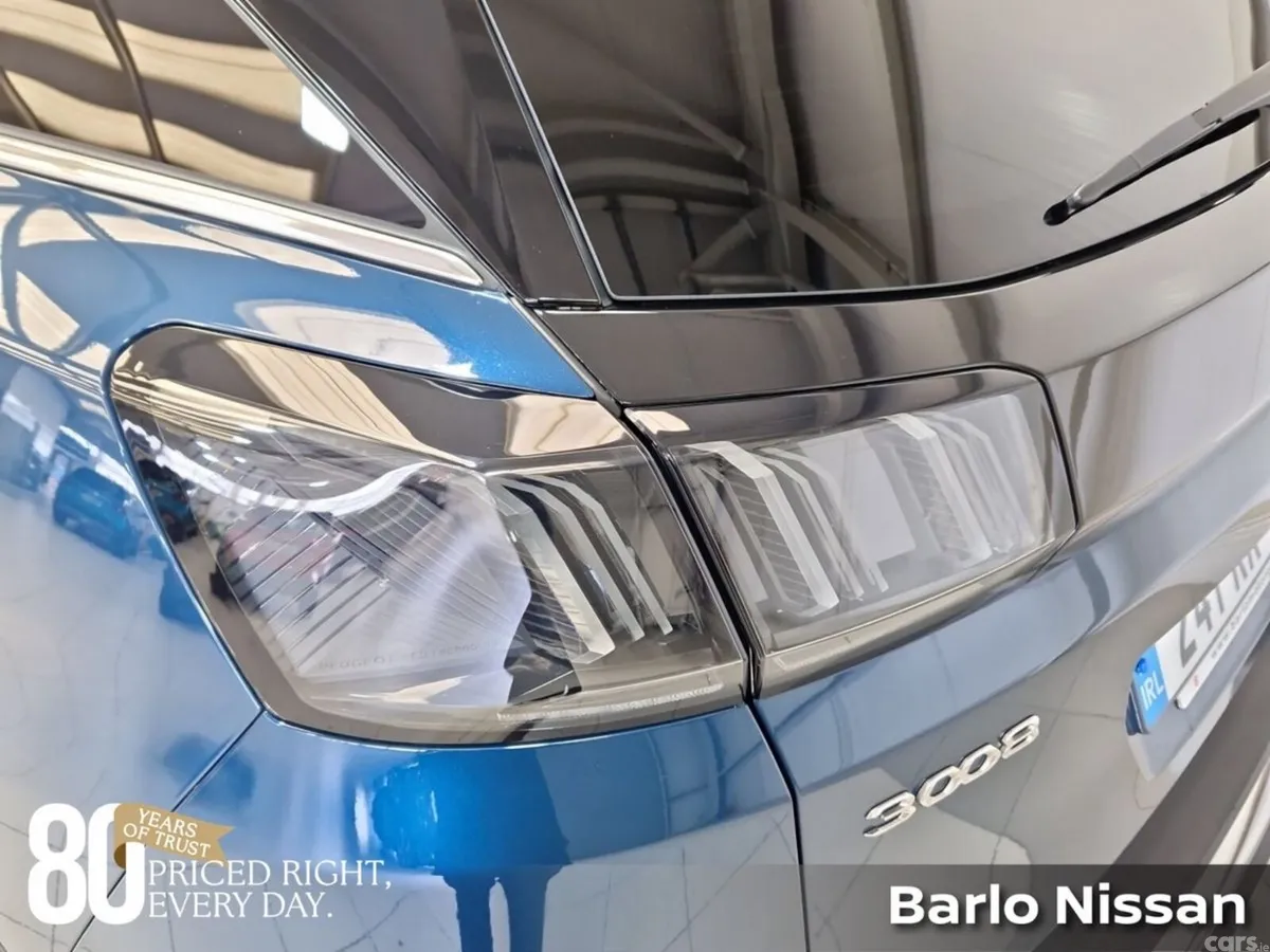 Peugeot 3008 MPV, Petrol Hybrid, 2024, Blue
