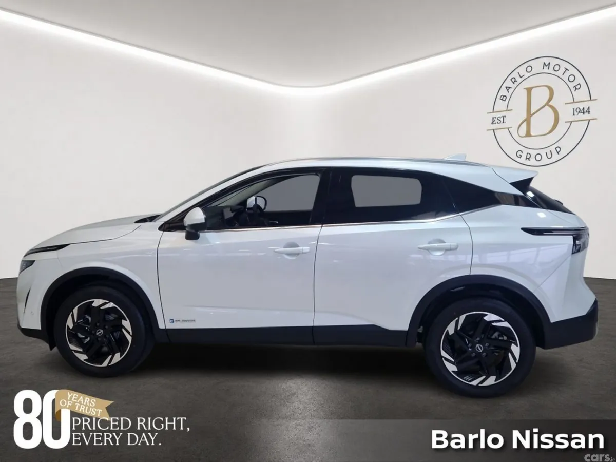 Nissan Qashqai MPV, Petrol Hybrid, 2026, White