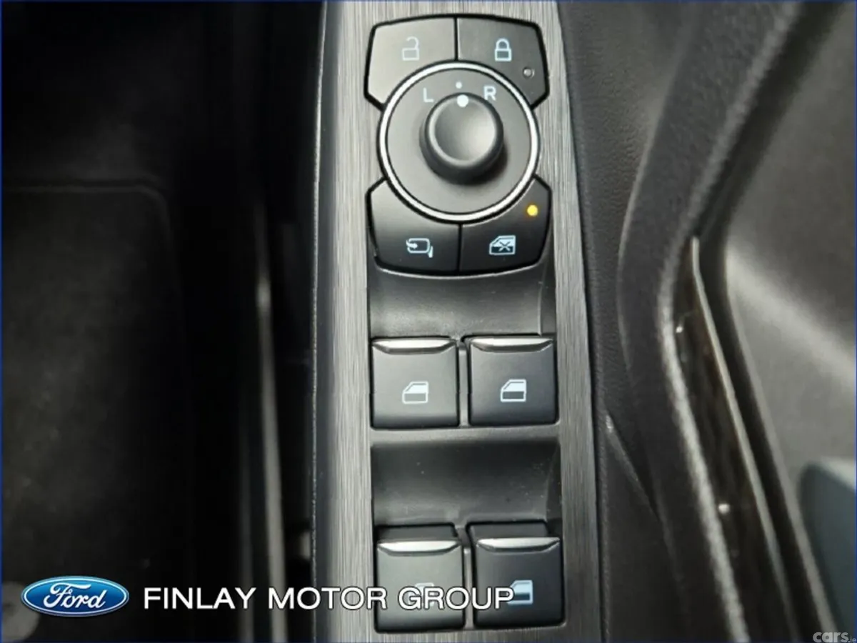 Ford Kuga SUV, Petrol Plug-in Hybrid, 2027, Blue