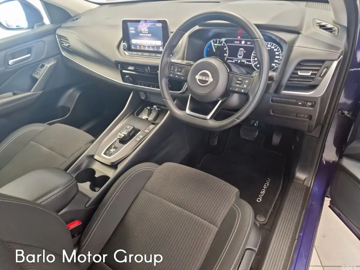 Nissan Qashqai MPV, Petrol, 2024, Blue