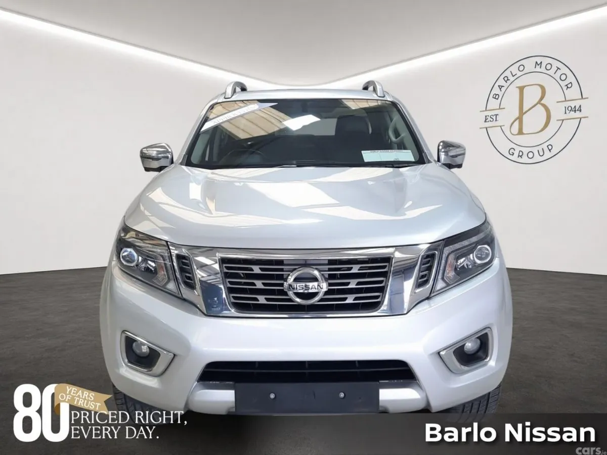 Nissan Navara MPV, Diesel, 2021, Silver